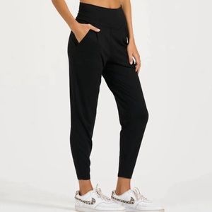 Vuori Lux Harem Black Pants XL